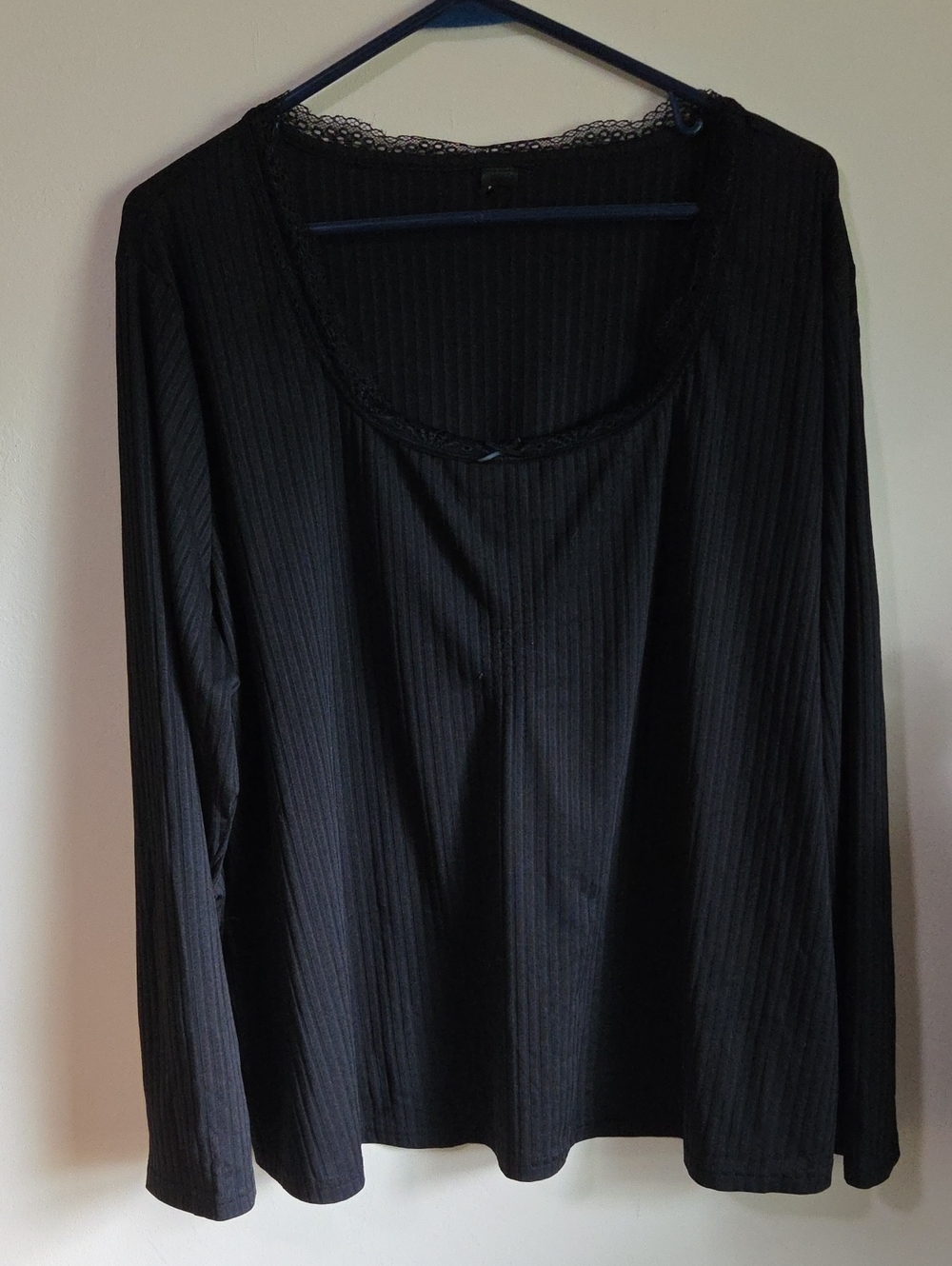 SHEIN Black Ribbed Long Sleeve Scoop Neck Top